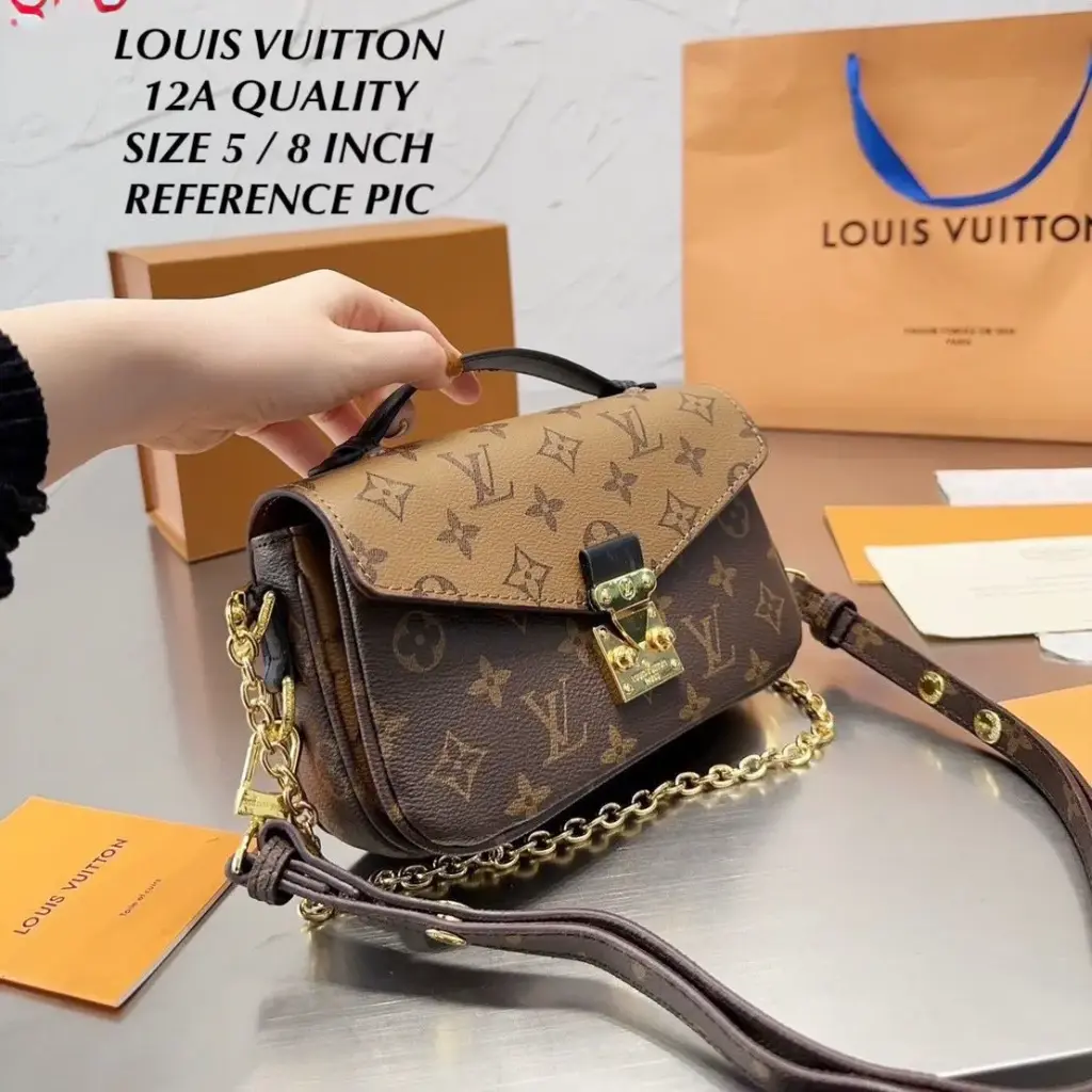 LOUIS VUITTON