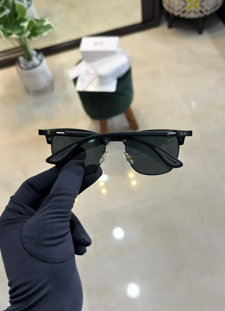 RAYBAN JET BLACK 