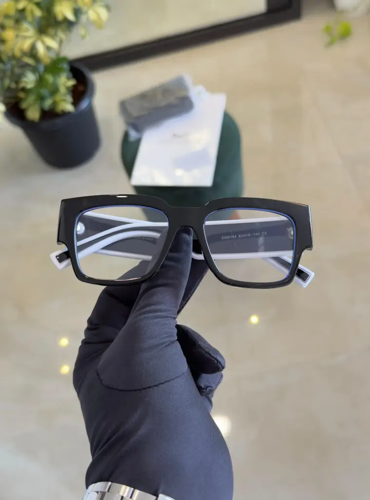 BLACK PLANO DG 6184