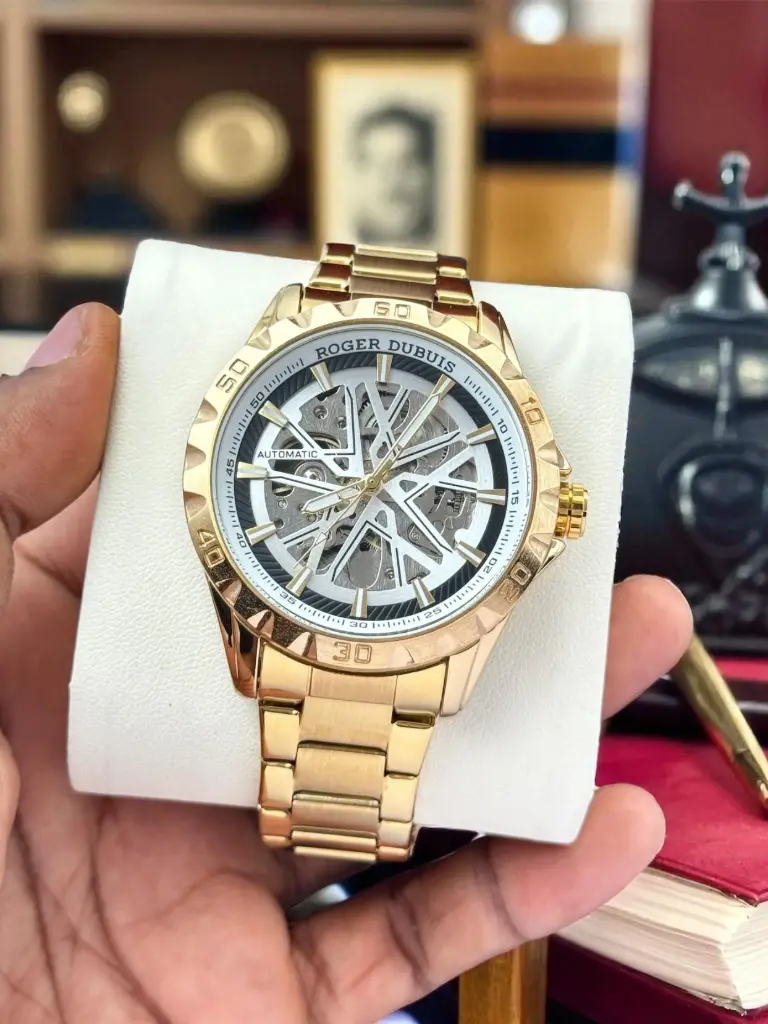 ROGER DUBUIS AXIAL MASTER 